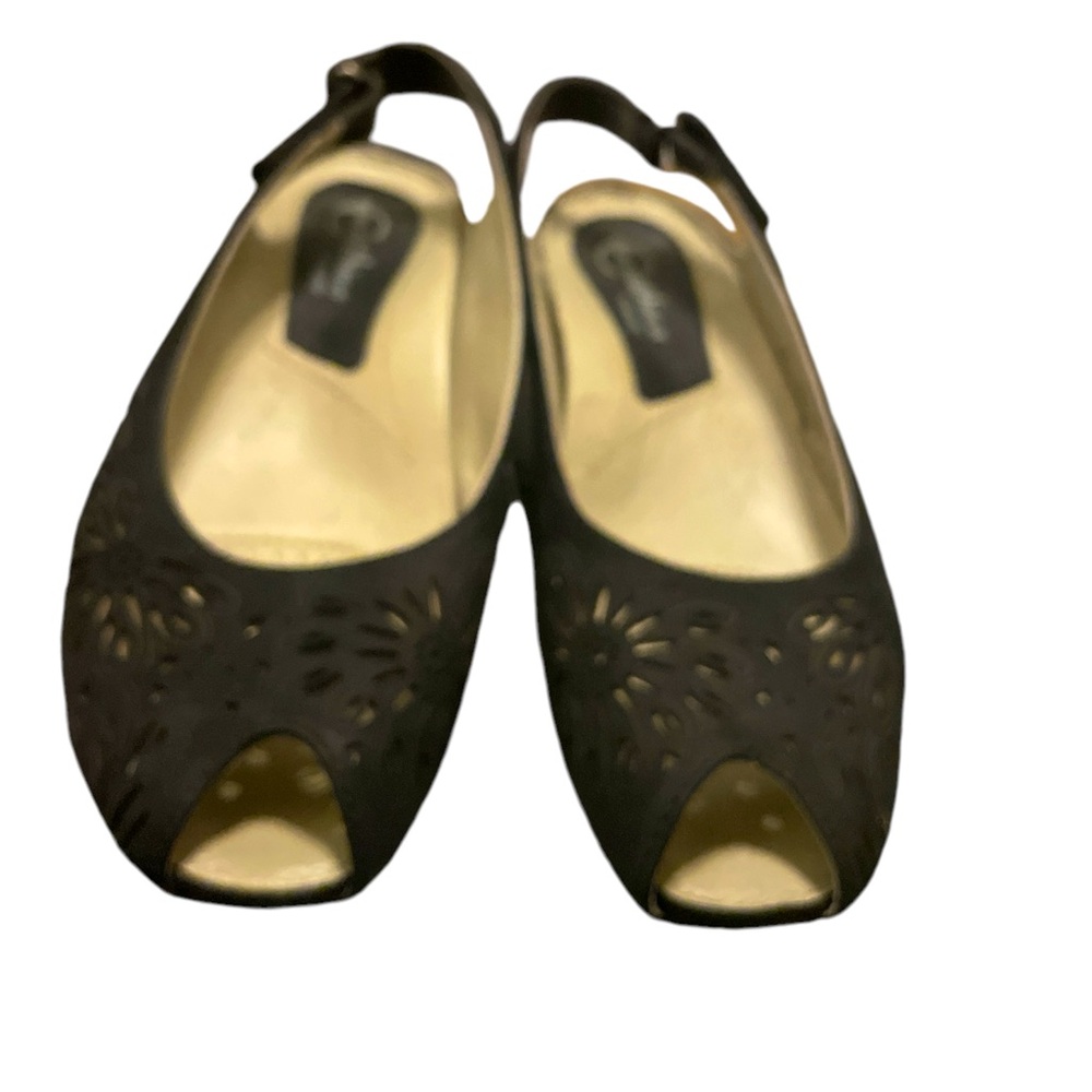 Women's size 7 Carthies black peep toe with open back shoes